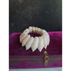 Vintage Beaded Shell Stretchy Bracelet